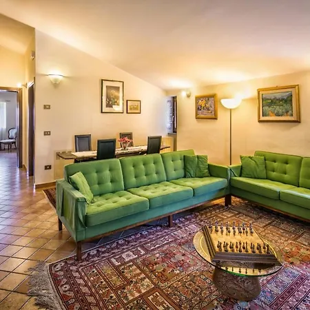 Renaiola Sleeps 13 Pool Wifi Rivotorto